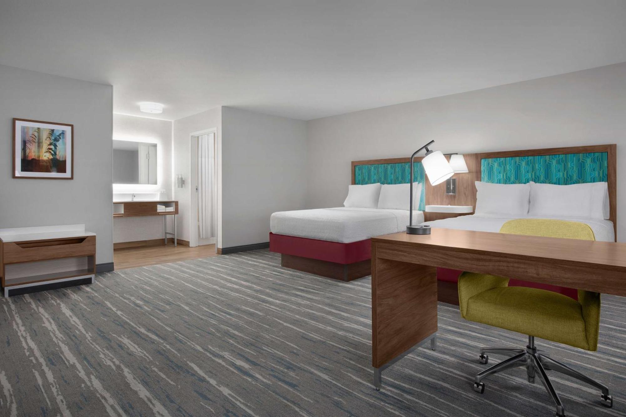 Hampton Inn Yorkville Exterior photo